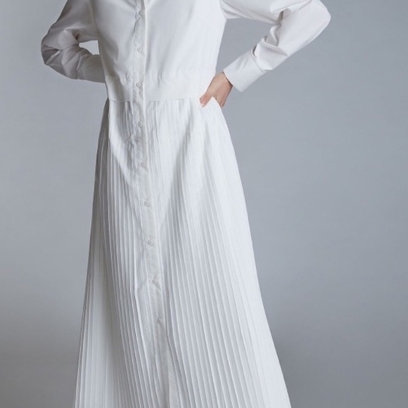 Anthropologie Dresses & Skirts - Anthropologie White Long Sleeve Dress